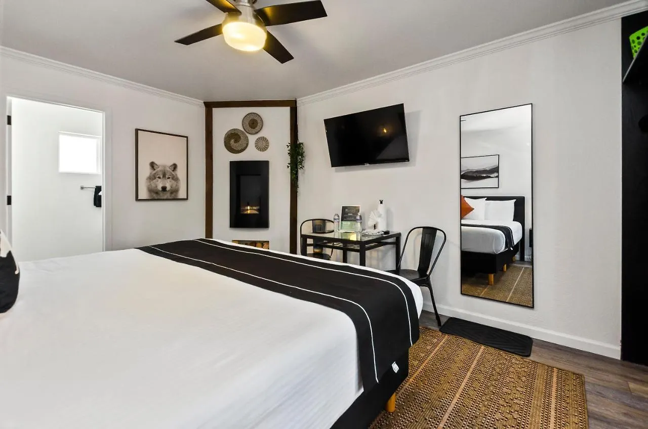 The Jeffrey Hotel 3*, South Lake Tahoe