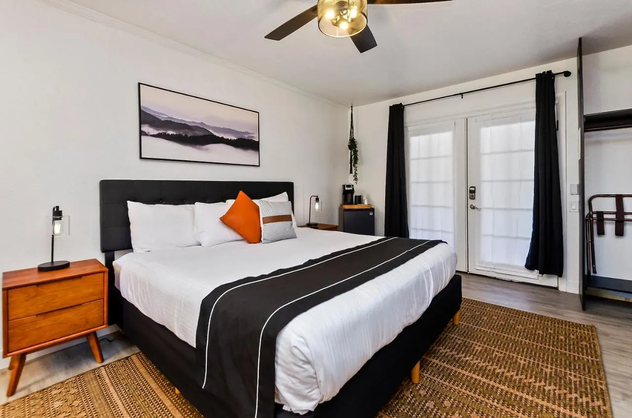 The Jeffrey Hotel